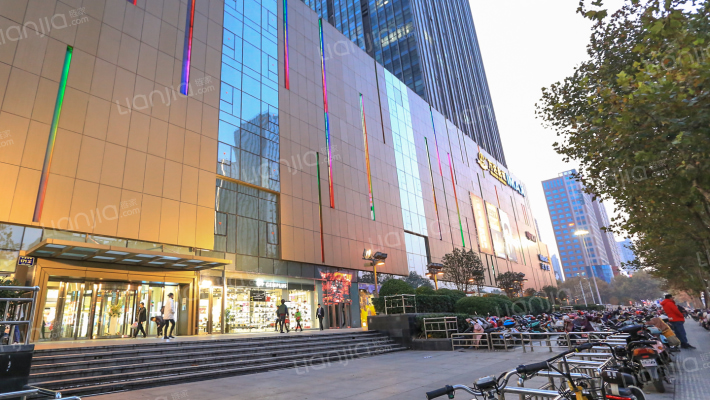 中原万达写字楼外景图