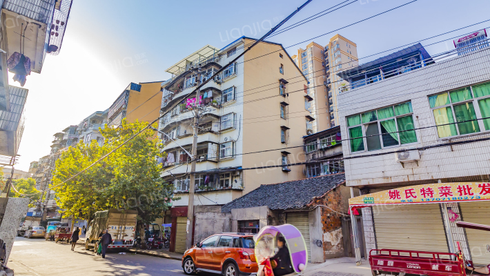 义勇路118号院外景图