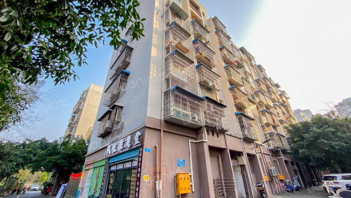 鸡冠石路18号外景图