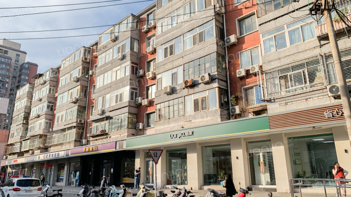 中航宿舍外景图