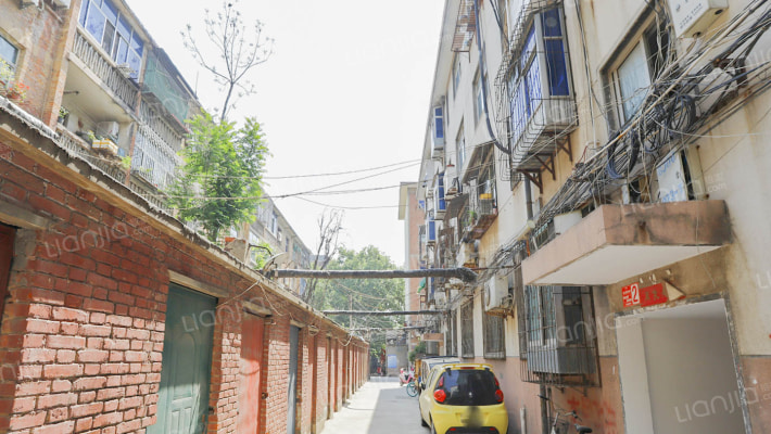 伏牛路129号外景图