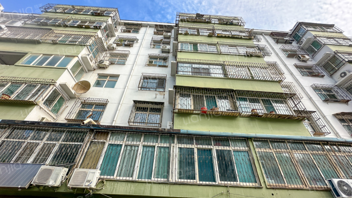 宾馆家属楼外景图