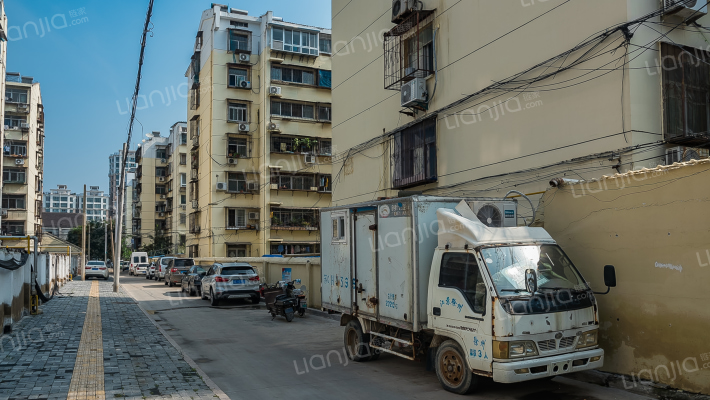 千禧龙小区外景图