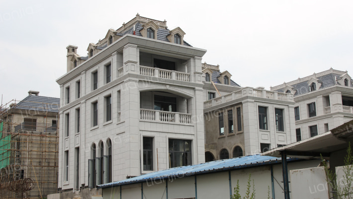 春城首府外景图