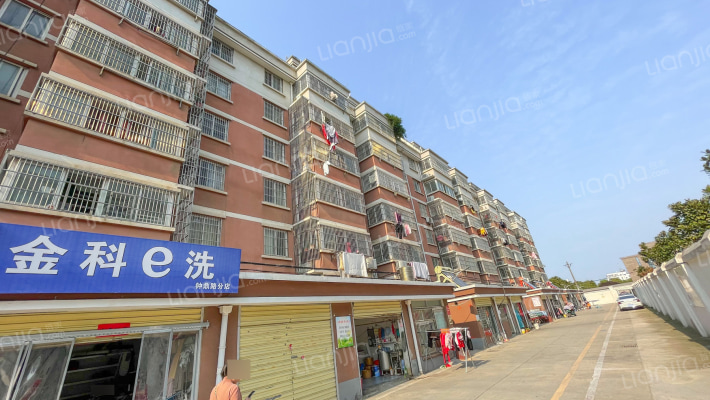 中鑫置业东区外景图