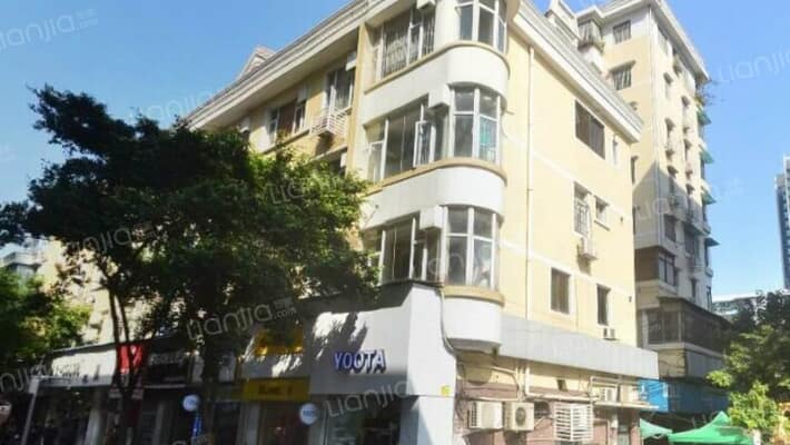 基立新村外景图