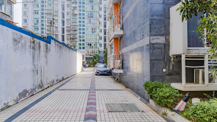 一品丽庭外景图