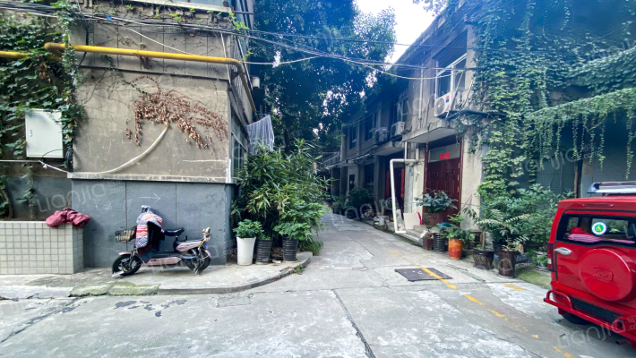 日报小区外景图