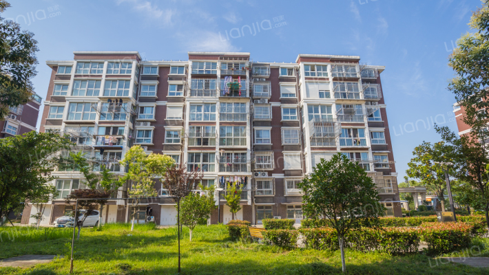 西郊花园外景图