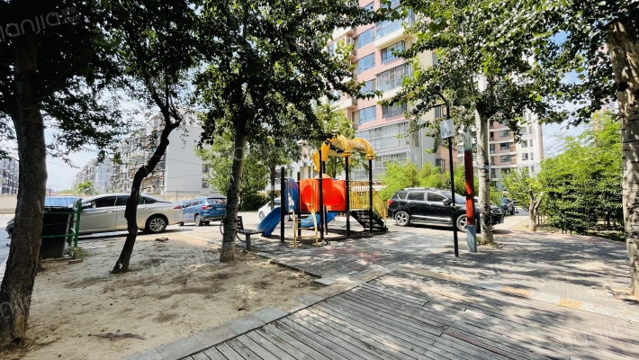 金灿花园外景图