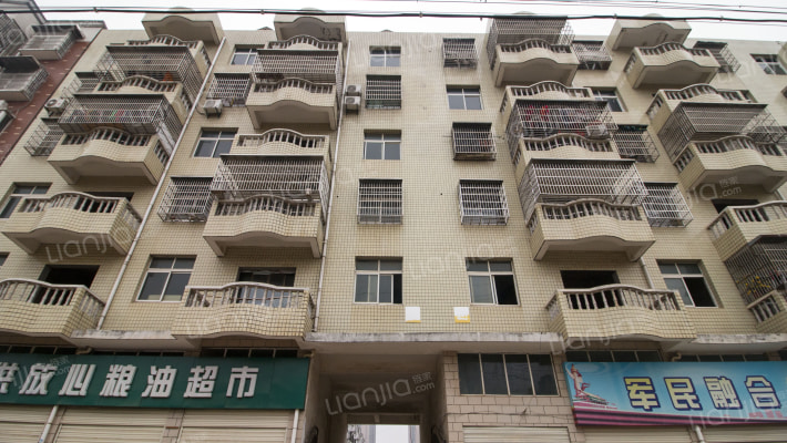 军安鑫苑小区外景图