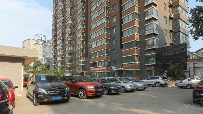 太航华府外景图