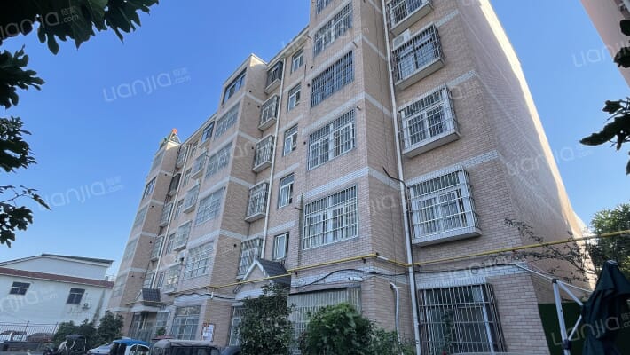 消防支队住宅楼外景图