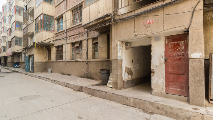 甘肃省电力设计院家属院外景图