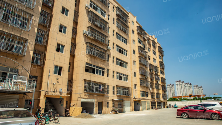 城建花园外景图