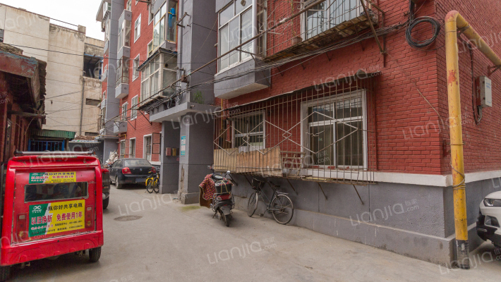 兰州市酿造厂家属院外景图