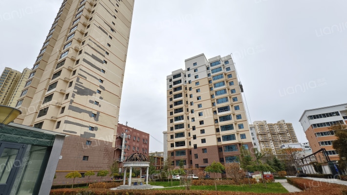 挺进嘉苑外景图