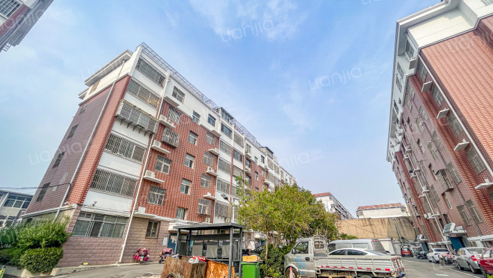 青山花园外景图