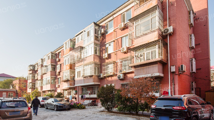 农行家属宿舍外景图