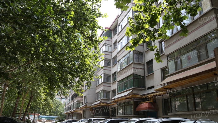 得胜南街外景图