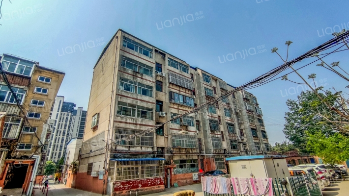 泰安市造纸厂宿舍区外景图