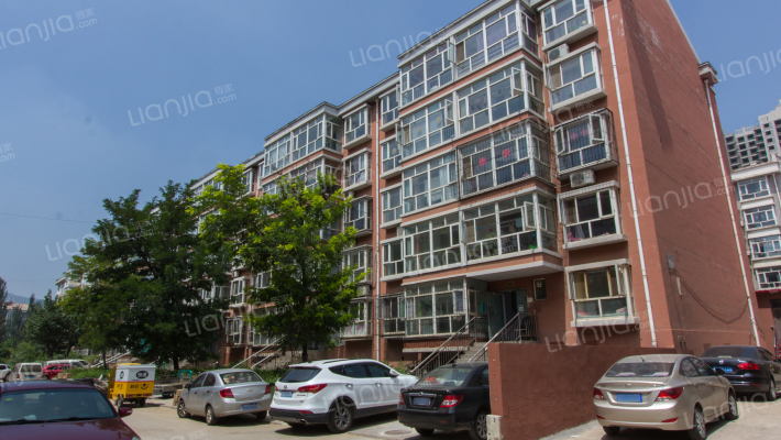 秀水苑小区外景图