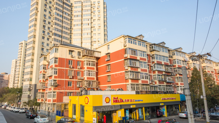 西便门西里外景图