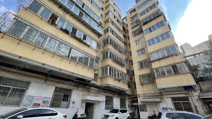 伏龙坪社区外景图