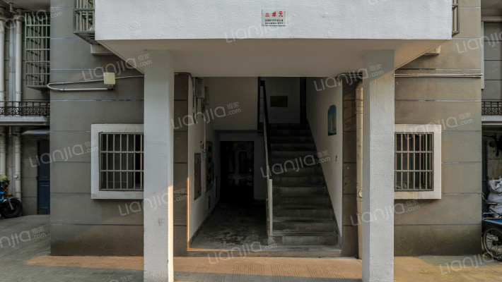 西湖新村塘田坊外景图