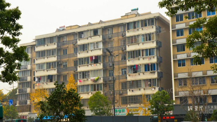 环城北路122号外景图