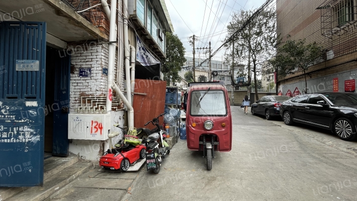 新建路21号外景图