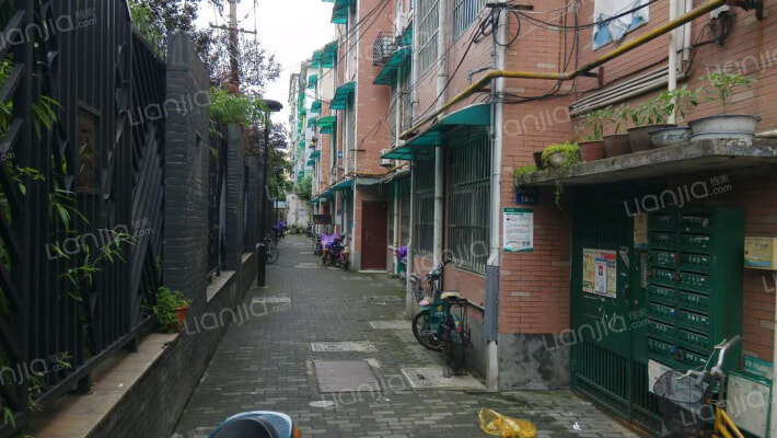 凯旋路78号外景图