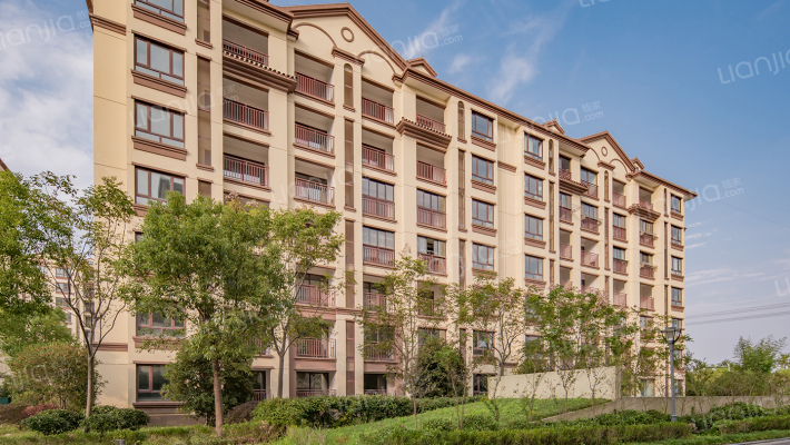 金凤花园外景图