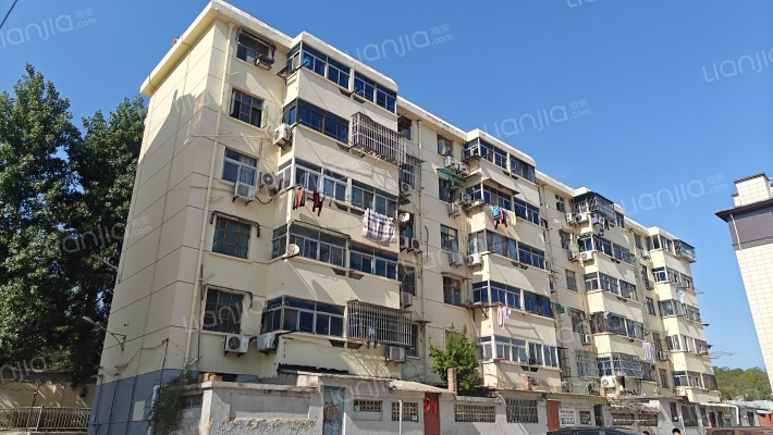 大黄山局一院宿舍外景图