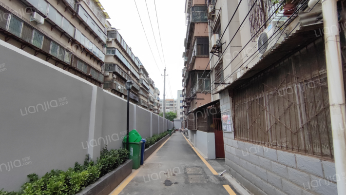 湖东小区1号院外景图