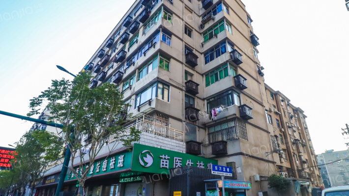 日报社宿舍外景图