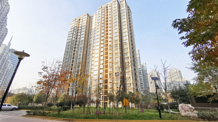 明能苑小区外景图