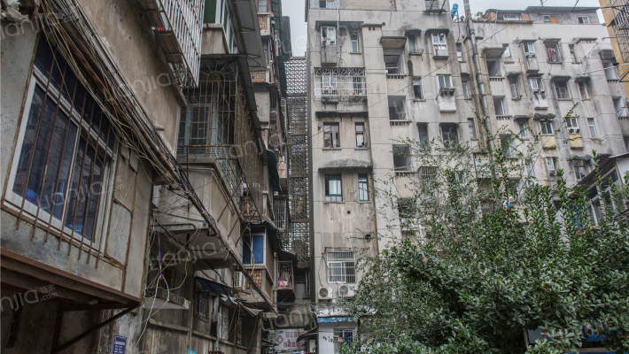 龙山公寓小区外景图