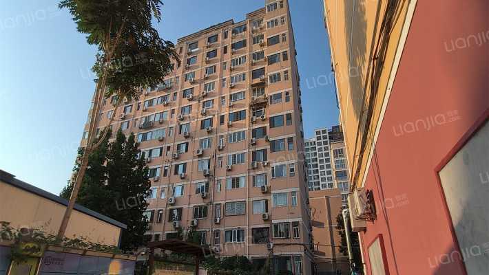 钟强花园外景图