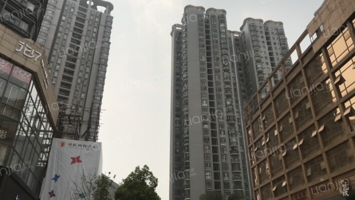 顺城高级公寓外景图