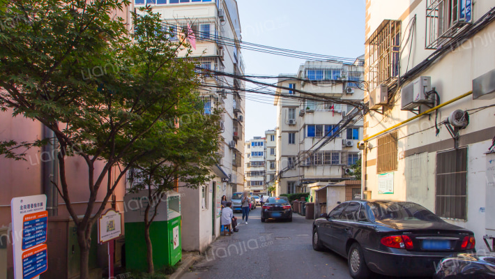 新建中路540弄外景图