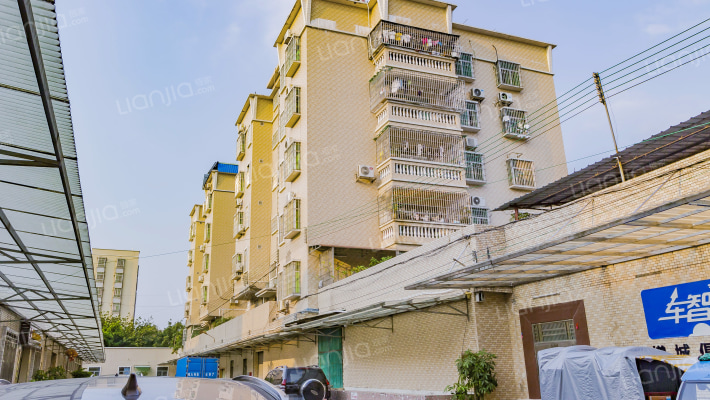 富雅花园外景图