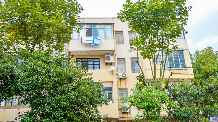 集雅公寓外景图