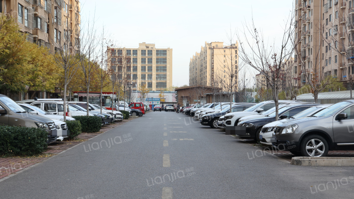 板桥南街8号院外景图