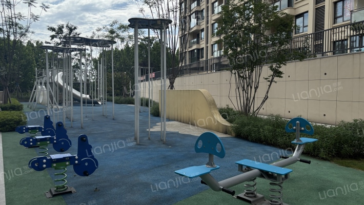 蓝光未来城外景图