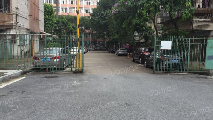 群乐街小区外景图