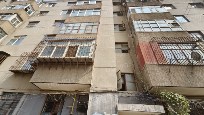 公交七公司家属院外景图