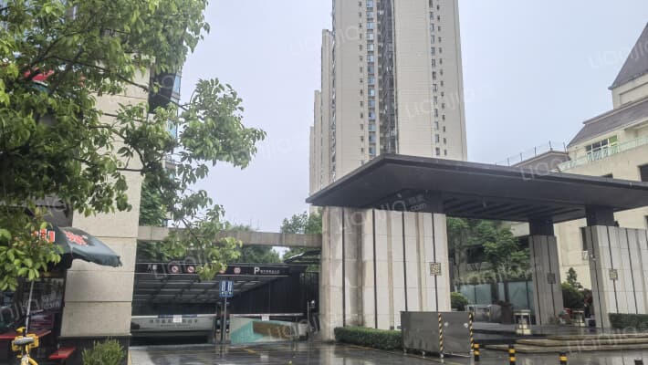 成都长虹天樾 外景图