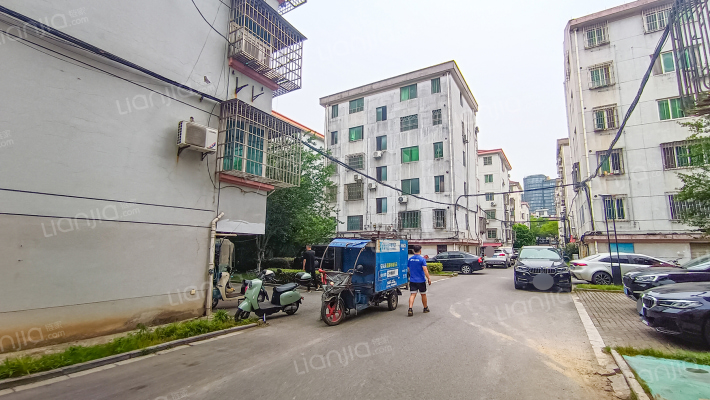 锦苑小区外景图