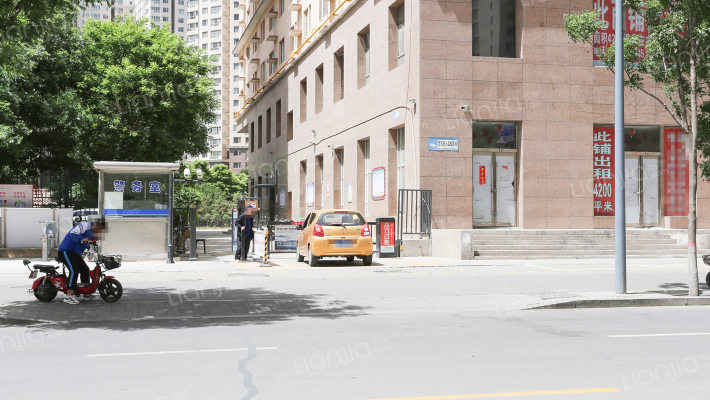 龙康华庭·青年城外景图